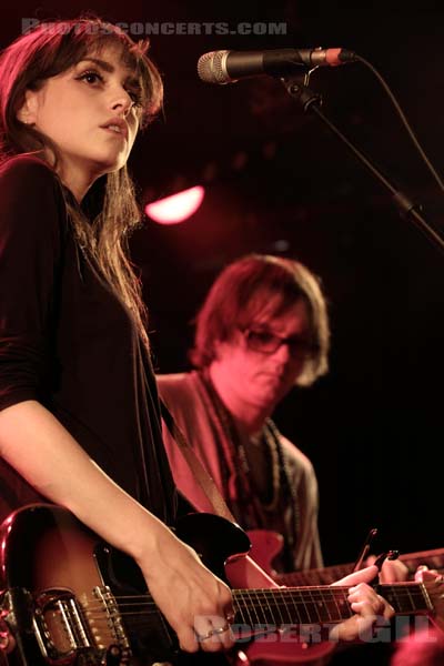 TESS PARKS AND ANTON NEWCOMBE - 2015-07-21 - PARIS - La Maroquinerie - 